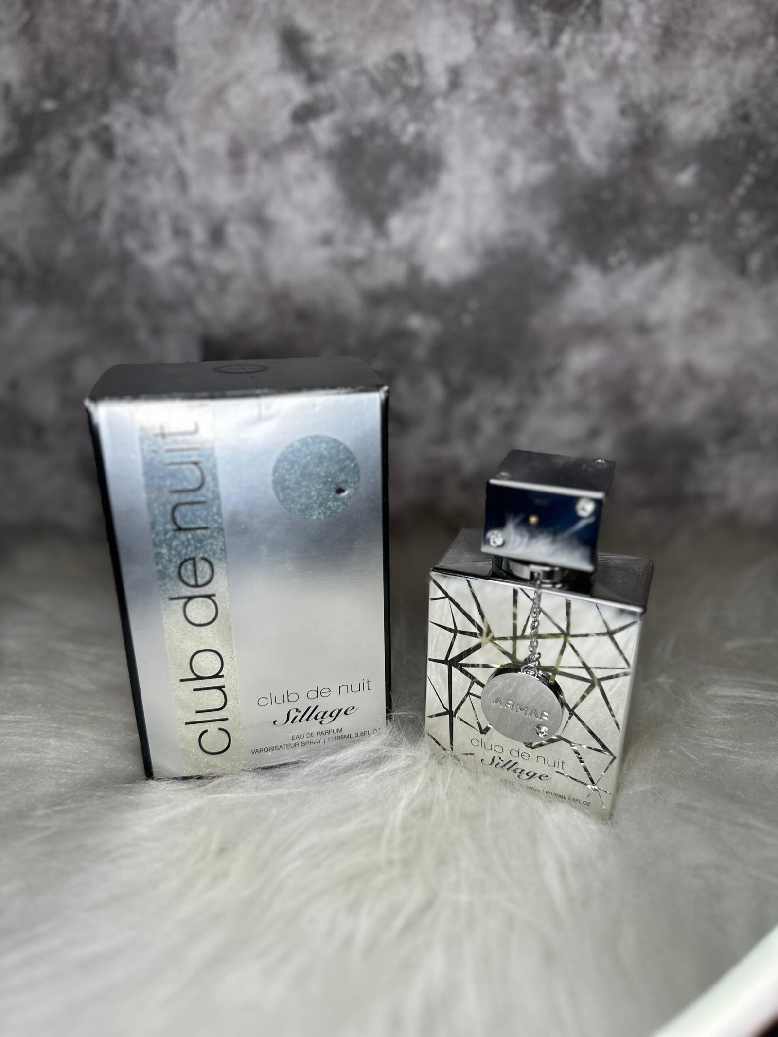 Club de Nuit Sillage Armaf Compartilhável – Eau de Parfum – 105ml